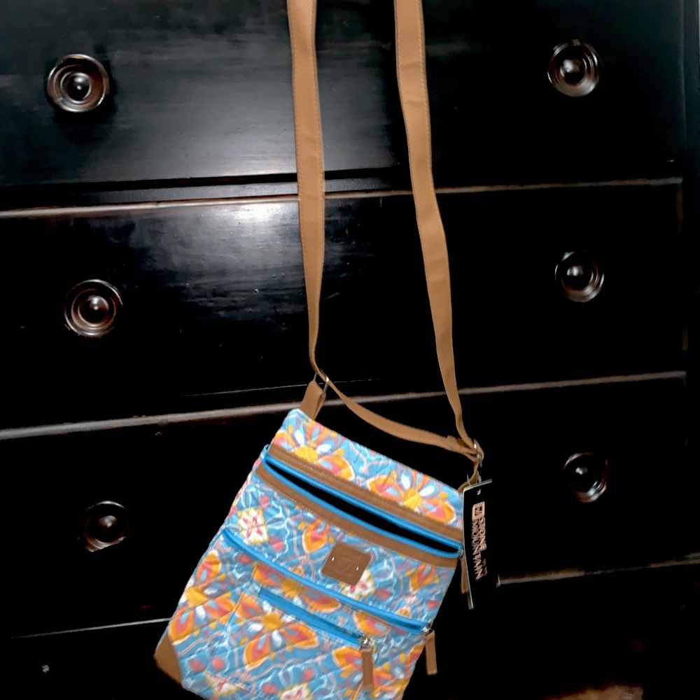 Stone Mountain cross body bag never used